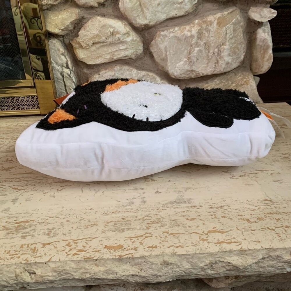 Hello Kitty Black Cat Pillow - Picture 7 of 10